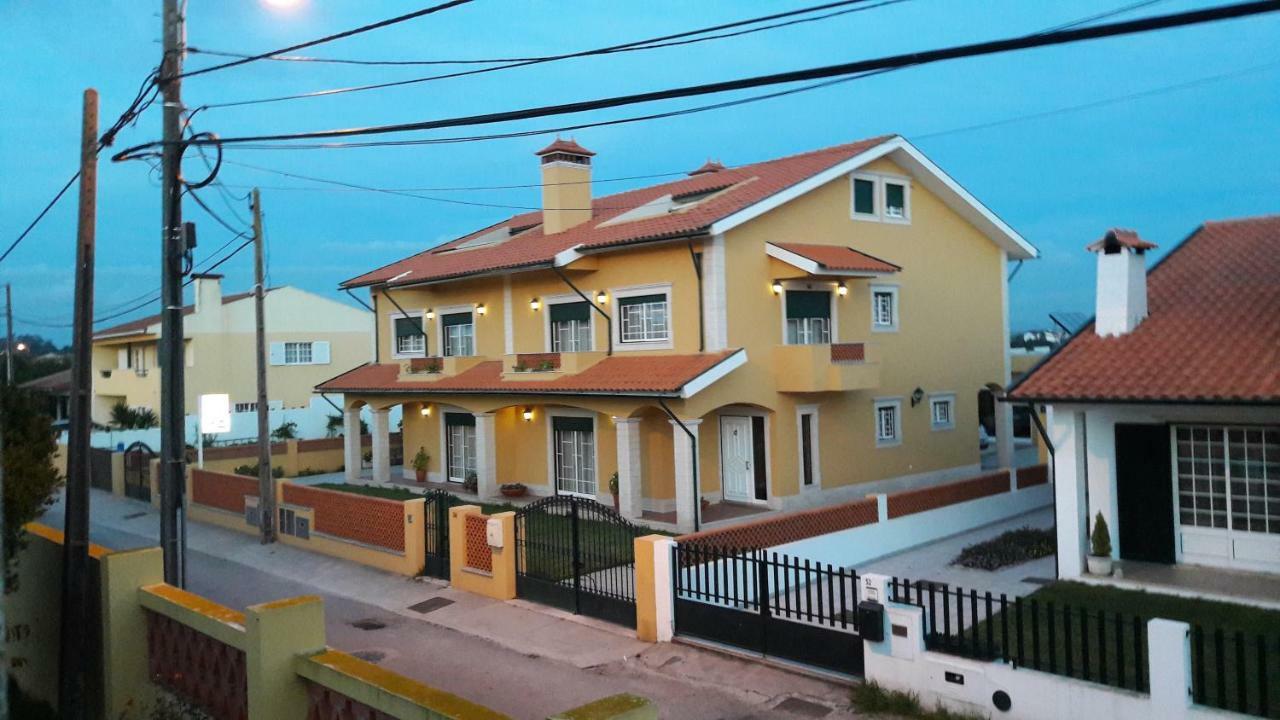 A Casa Da Ti Laura - Al Hotel Aveiro Kültér fotó
